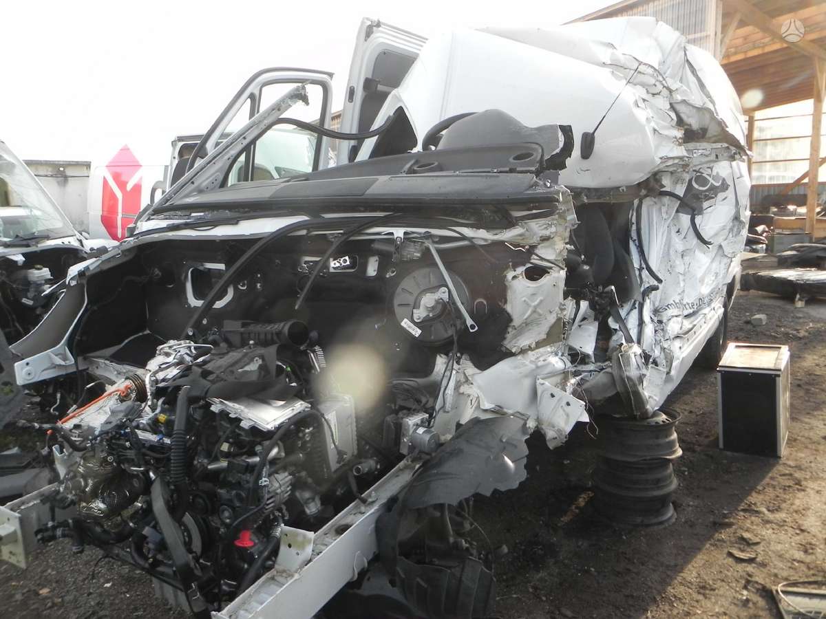 Mercedes-Benz Sprinter rezerves daļās
