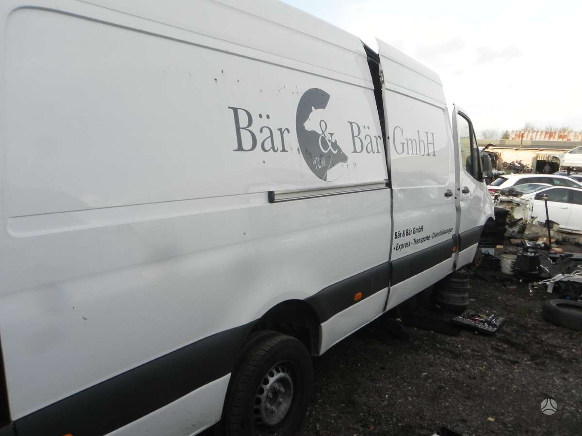 Mercedes-Benz Sprinter rezerves daļās
