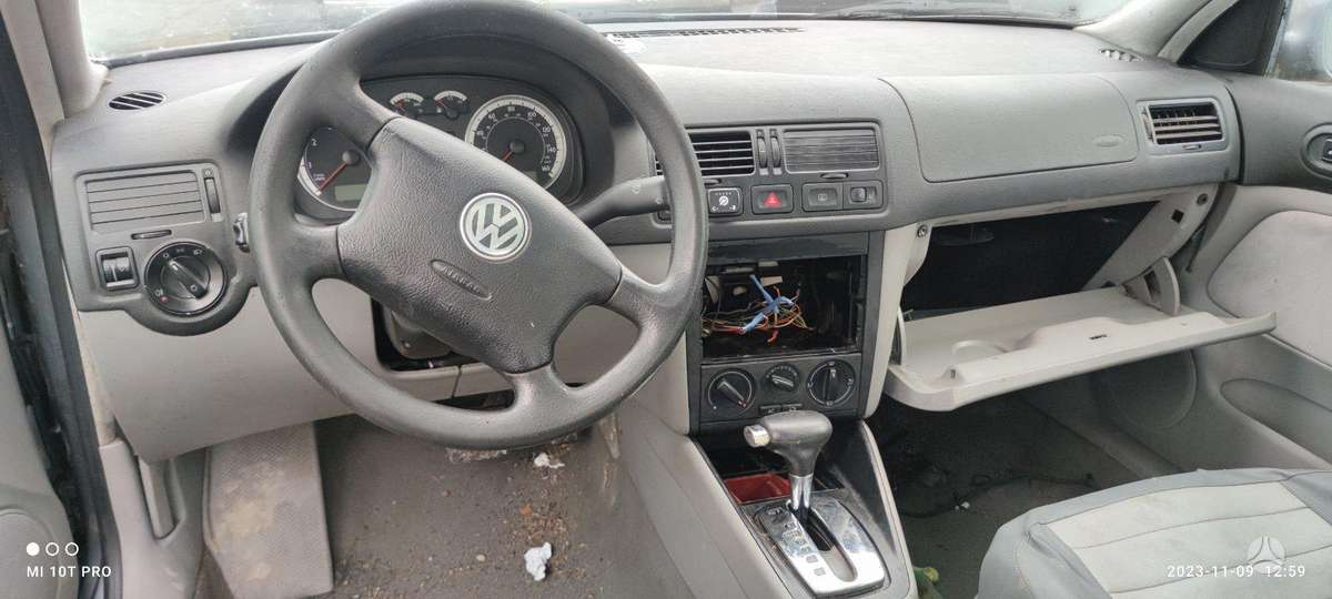 Volkswagen Jetta rezerves daļās
