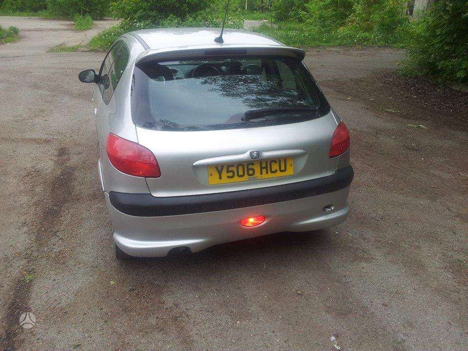 Peugeot 206