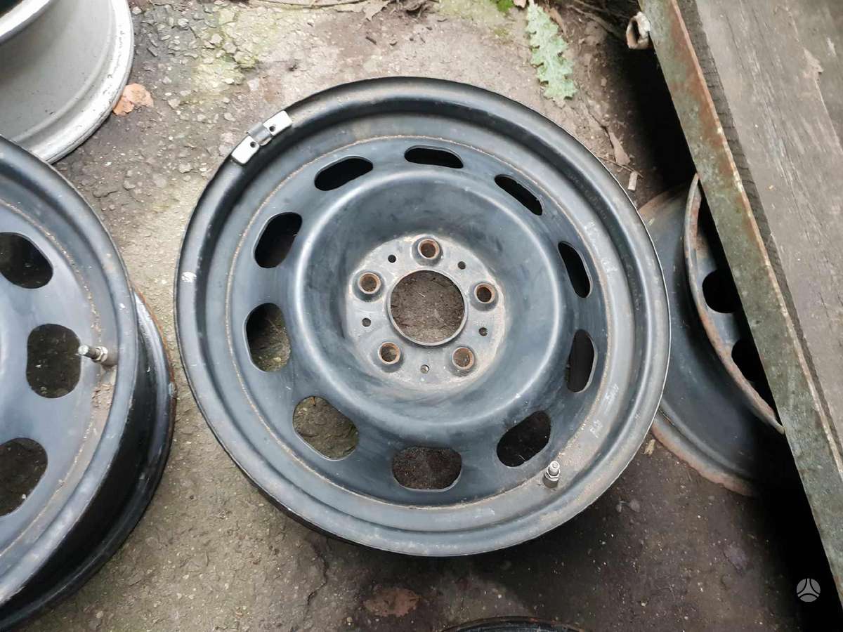 BMW 3kl,1kl., tērauda apzīmogoti, R16