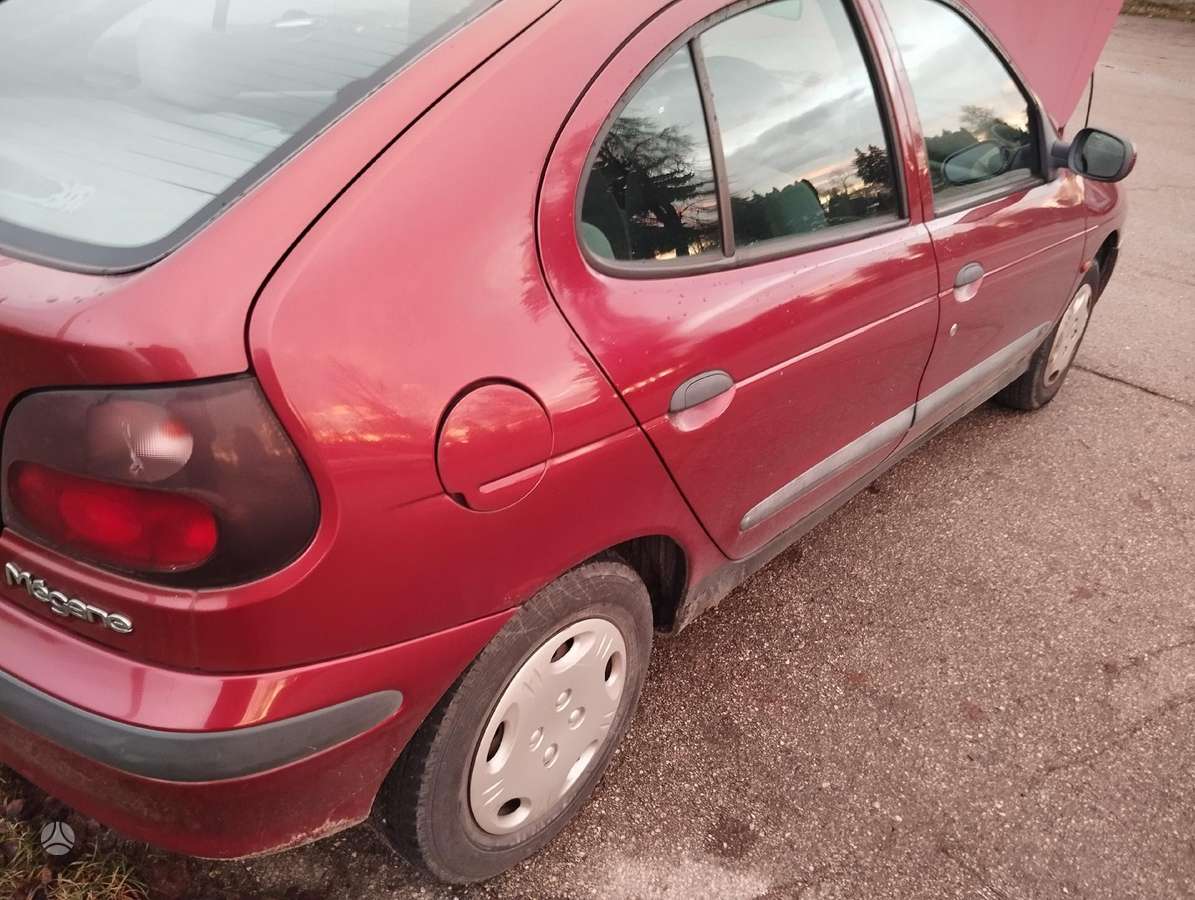 Renault Megane по частям
