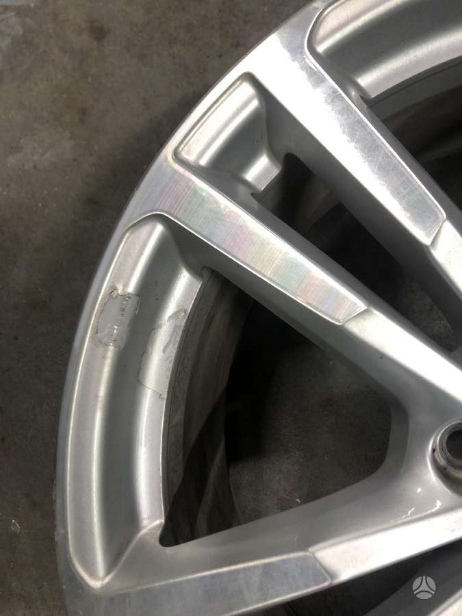 Audi, light alloy, R18