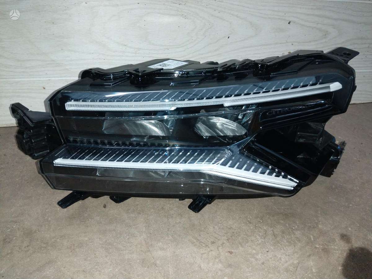 Citroen C5 Aircross kėbulo dalys