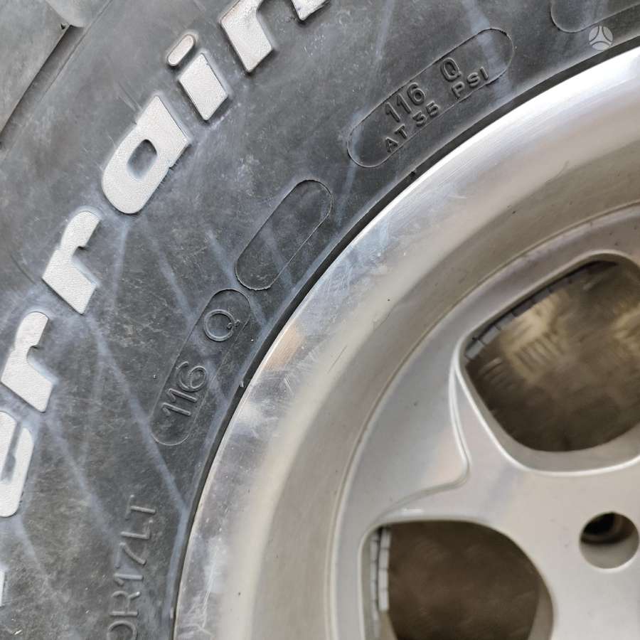 Toyota HILLUX, light alloy, R17