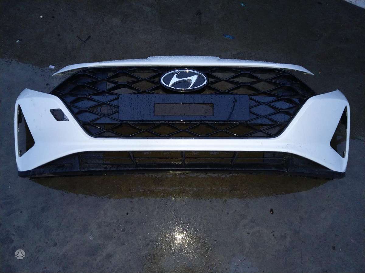 Hyundai i20 žibintai