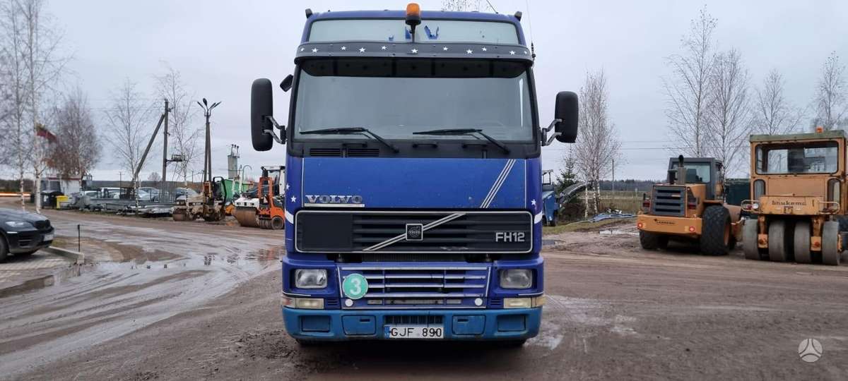 Volvo FH-12, single sleeper