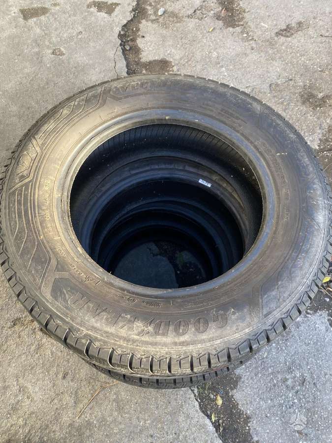 Goodyear Vector Cargo 4 Seasons, universalios 215/65 R16