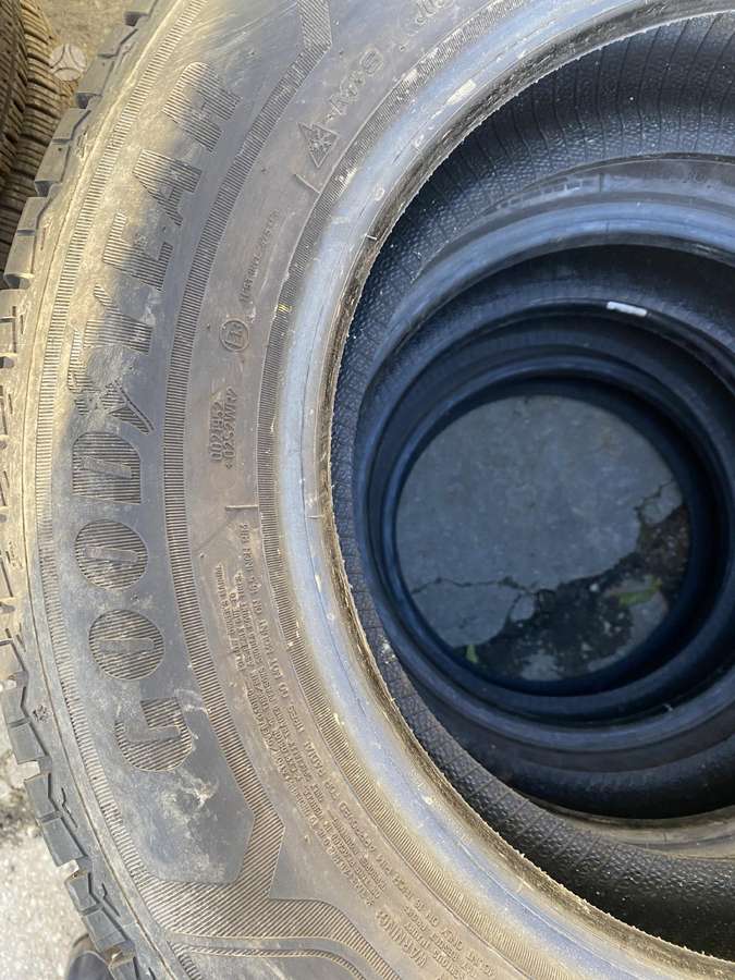 Goodyear Vector Cargo 4 Seasons, universalios 215/65 R16