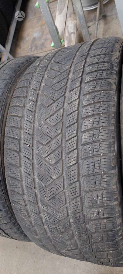 Pirelli, žieminės 275/45 R21