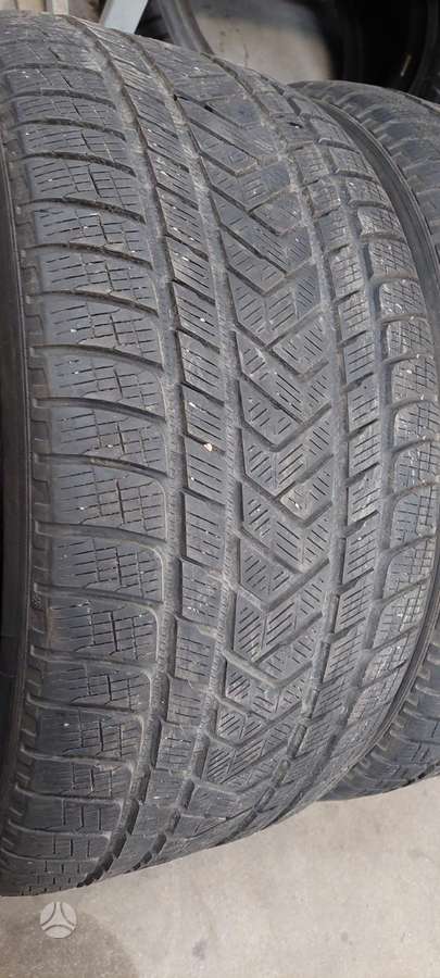 Pirelli, žieminės 275/45 R21