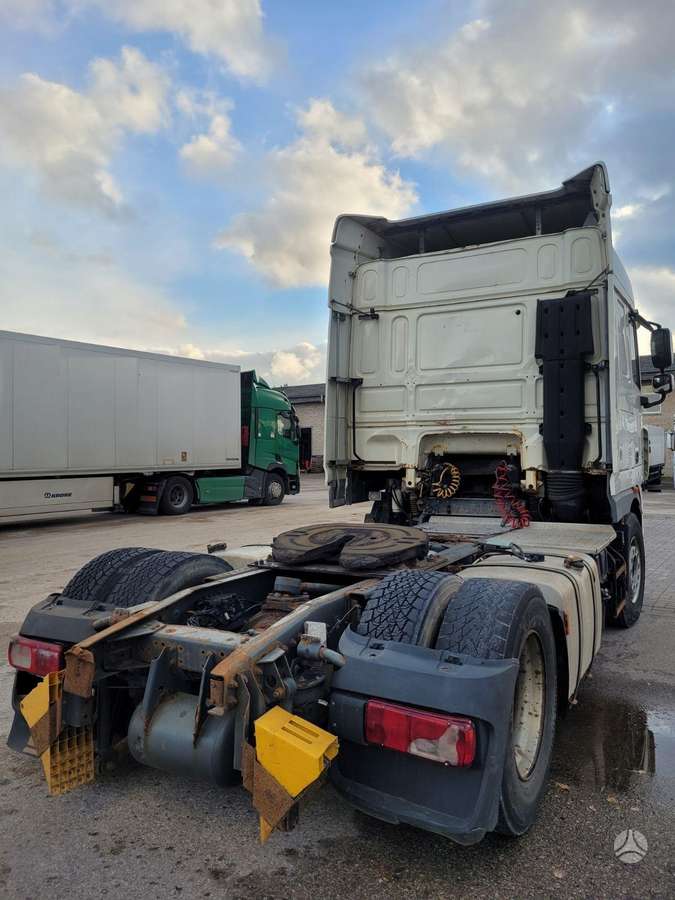 DAF XF105, semi-trailer trucks