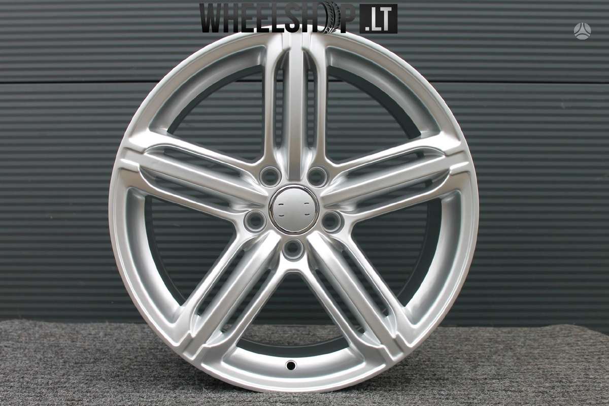 Audi EU-XF657 Style Silver, light alloy, R19
