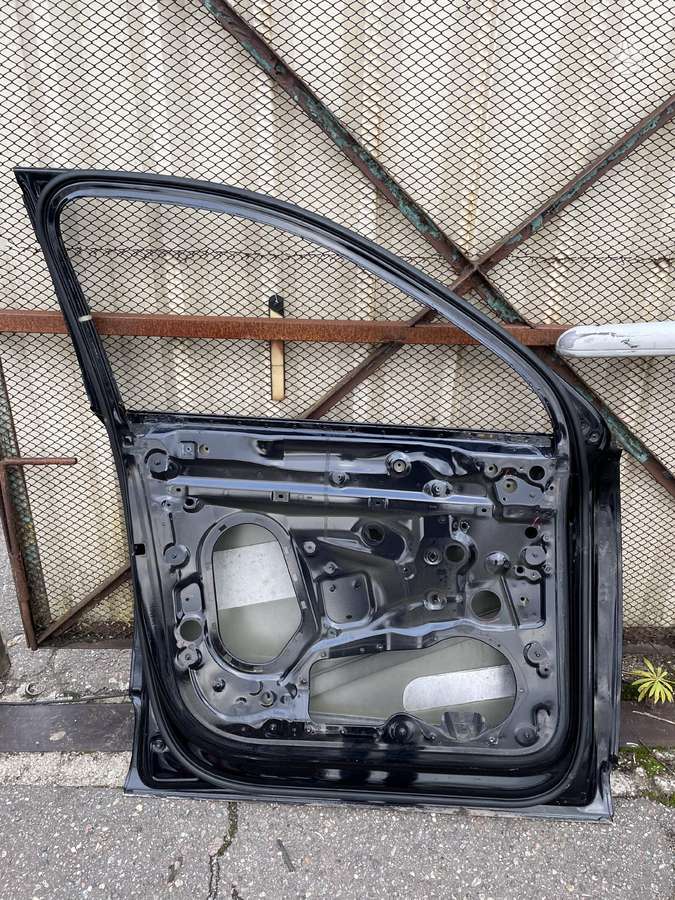 Audi Q7 doors