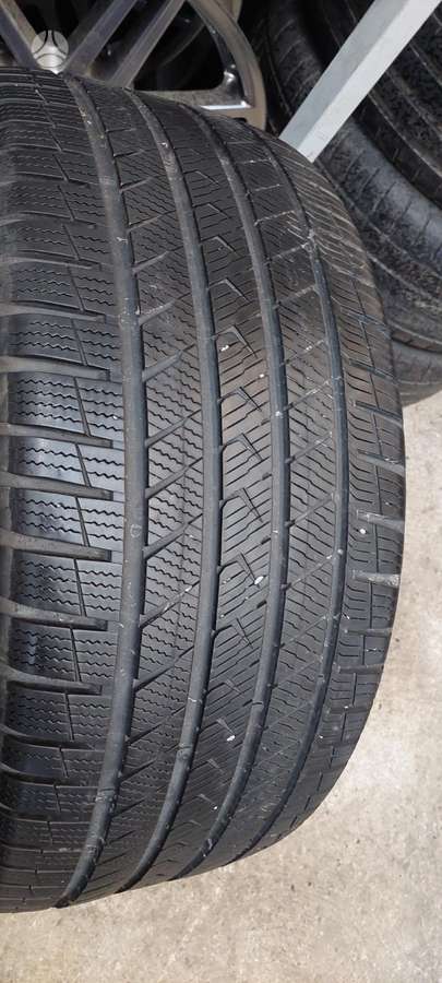 Vredestein, universalios 255/40 R19
