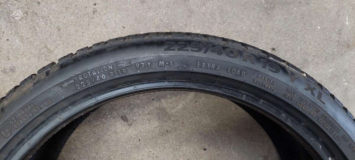 Continental, всесезонные 225/40 R19