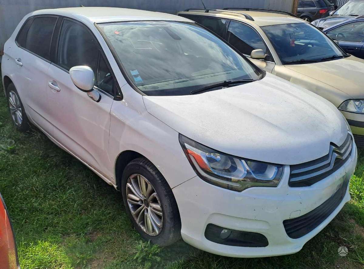 Citroen C4 for parts. Europa