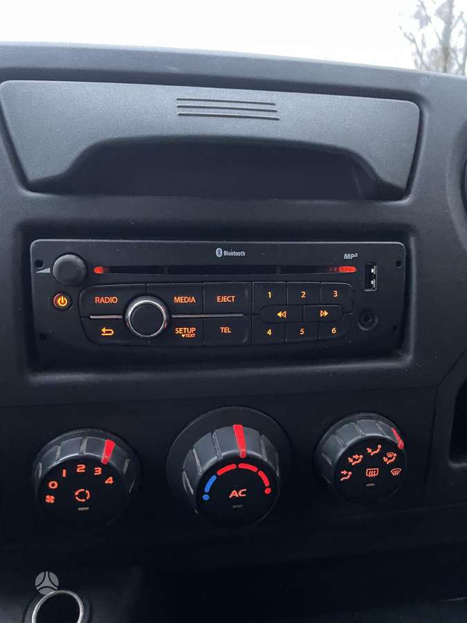Renault Master, грузовые микроавтобусы