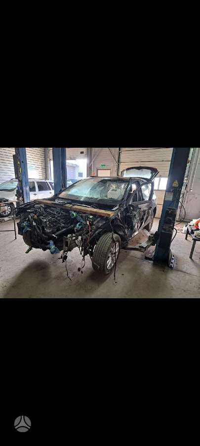 Volkswagen Passat Marijampole dalimis