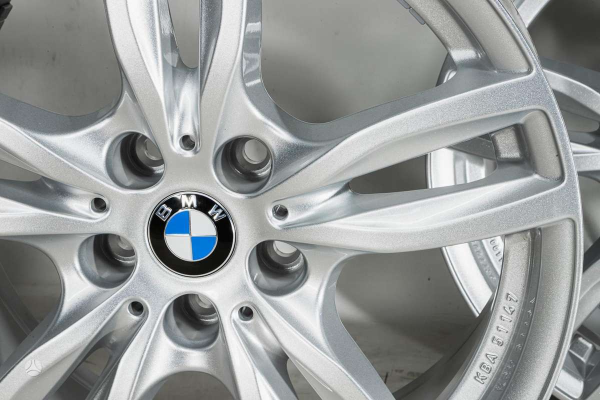 -Kita- BMW, light alloy, R17