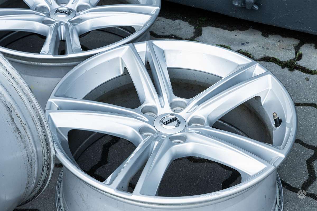 Volvo, light alloy, R18