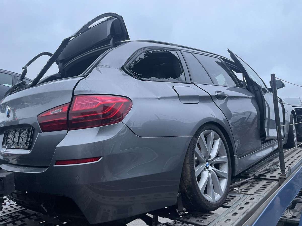 BMW 5 serija