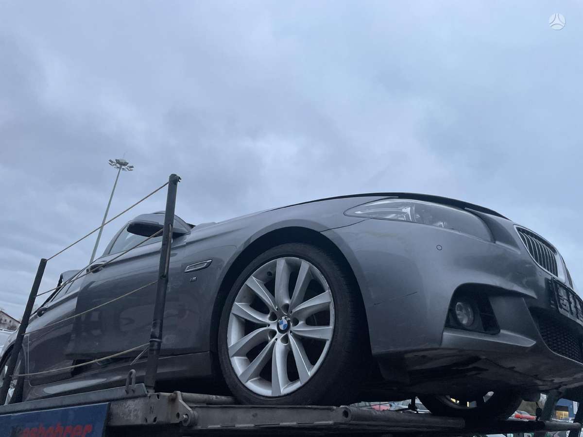 BMW 5 serija