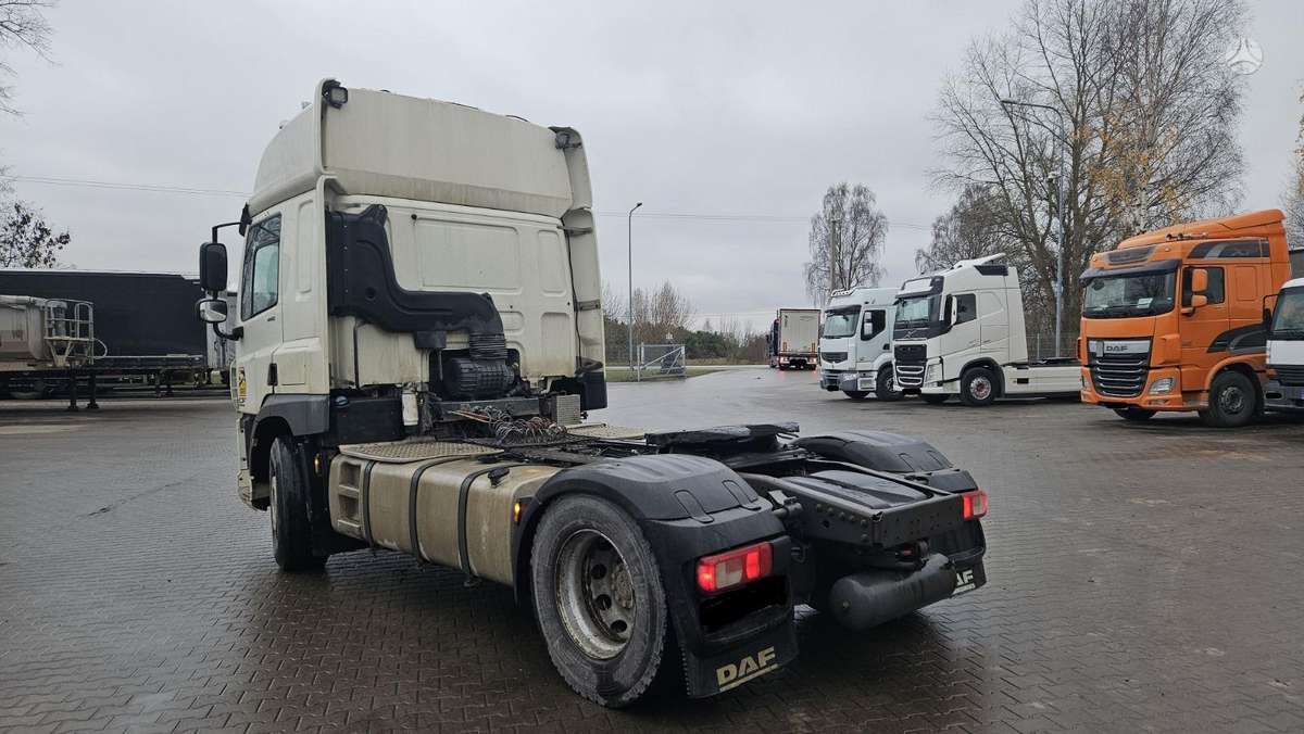 DAF CF 440 FT, vilkikai