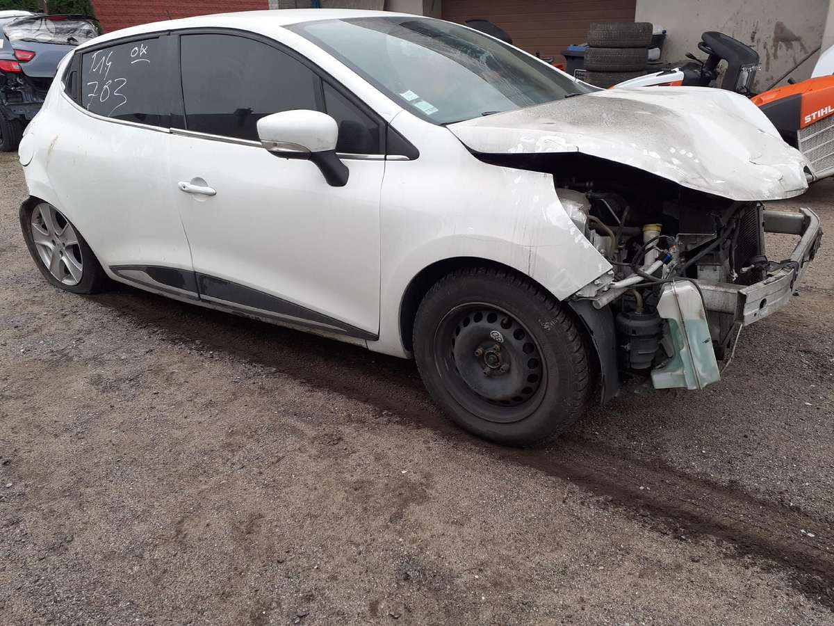 Renault Clio Is prancuzijos dalimis