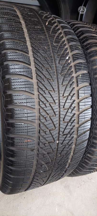 Goodyear, winter 285/45 R20