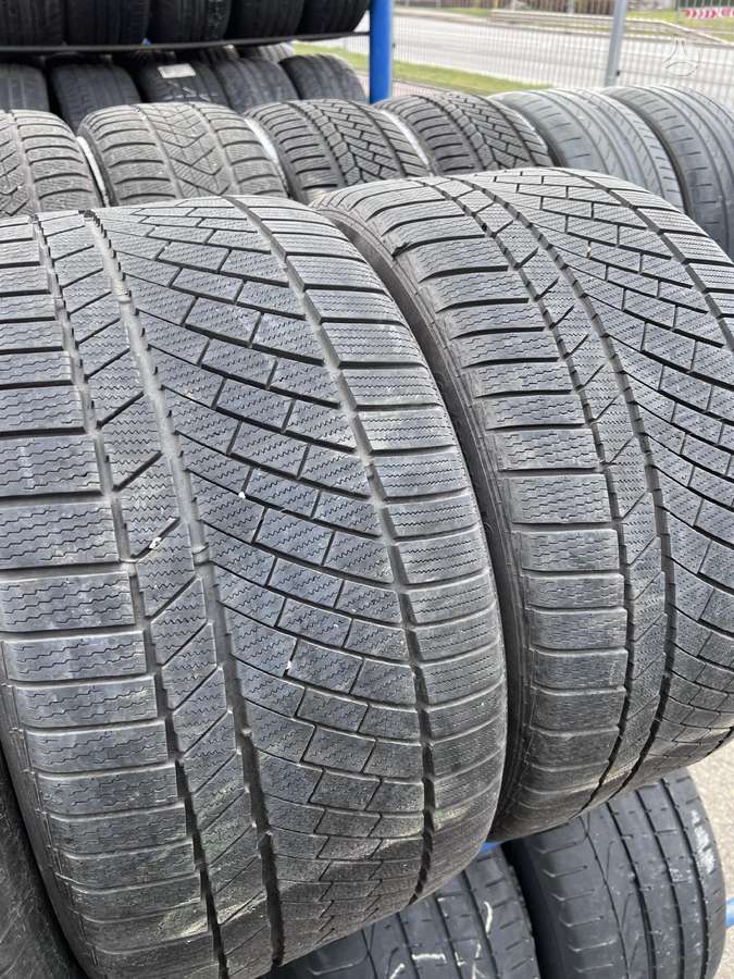 Continental ContiWinterContact TS830P, winter 295/35 R19