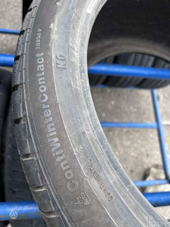 Continental ContiWinterContact TS830P, winter 295/35 R19