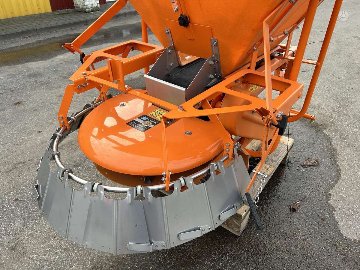 Motyl N031M/1 smėlio b.IŠPARDAVIMAS, pushers