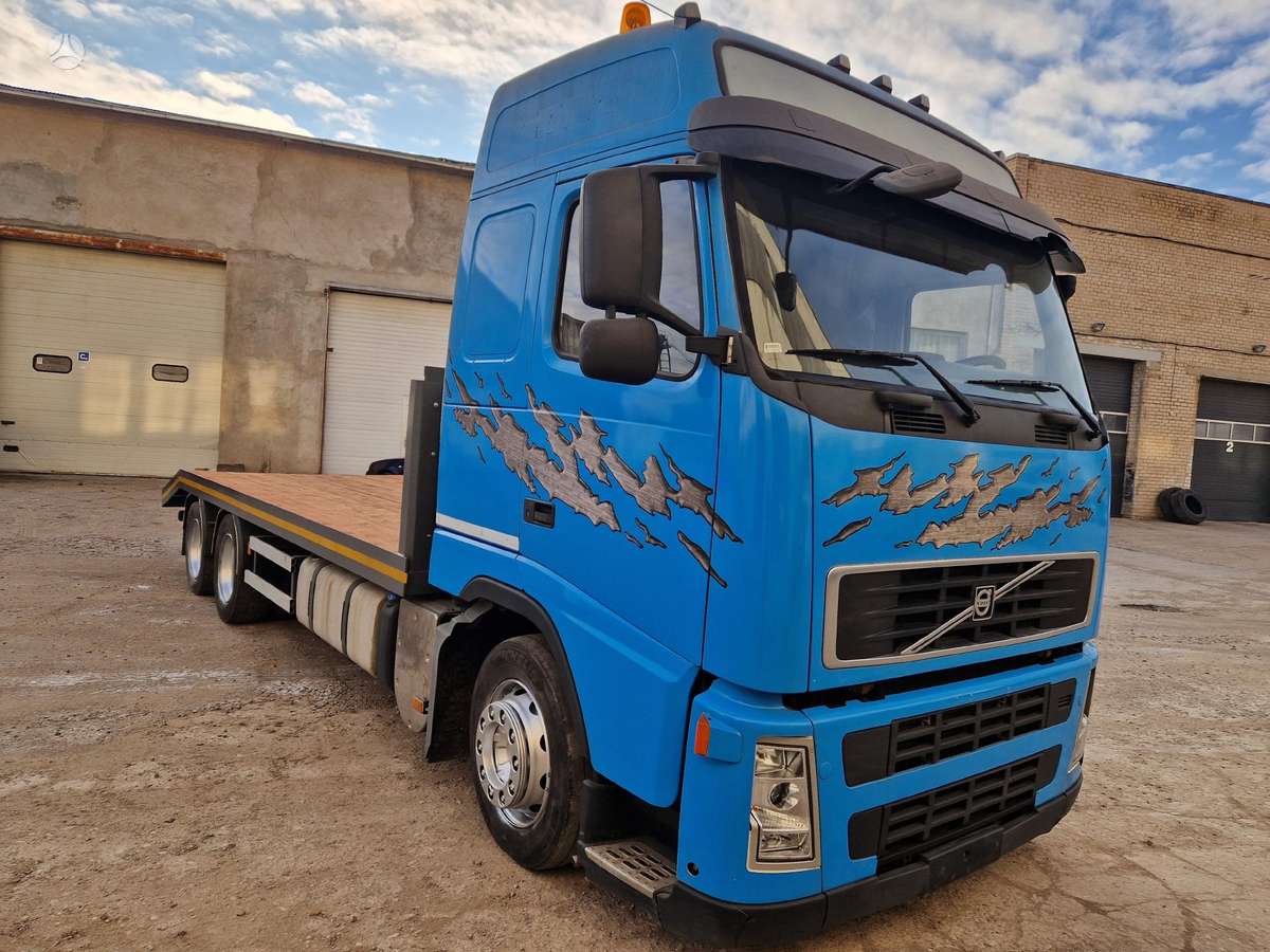 Volvo FH D13, platformos