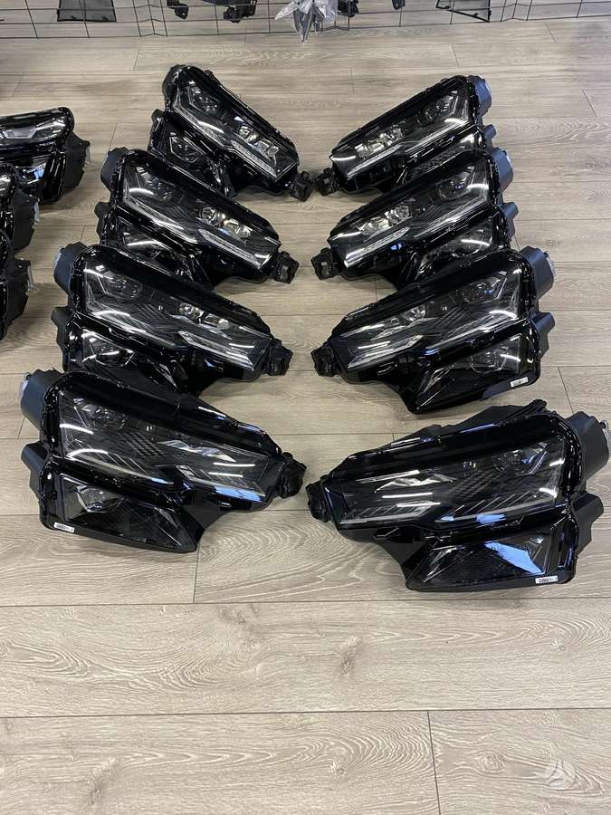 Skoda Karoq lights