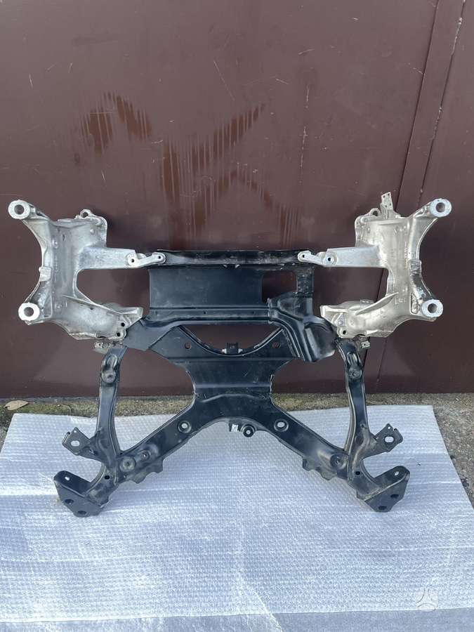 Audi Q5, 80C399347M, Q5 traversas 80c399347m