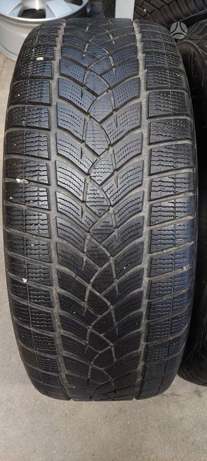Goodyear, winter 265/60 R18