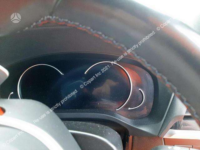 BMW X3 M dalimis