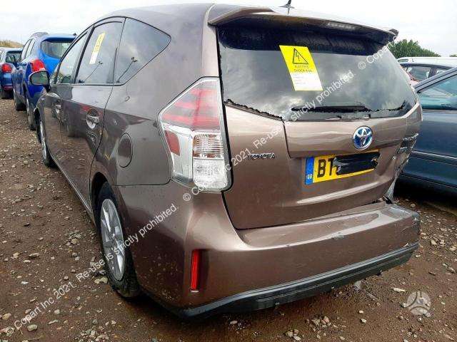 Toyota Prius+ for parts