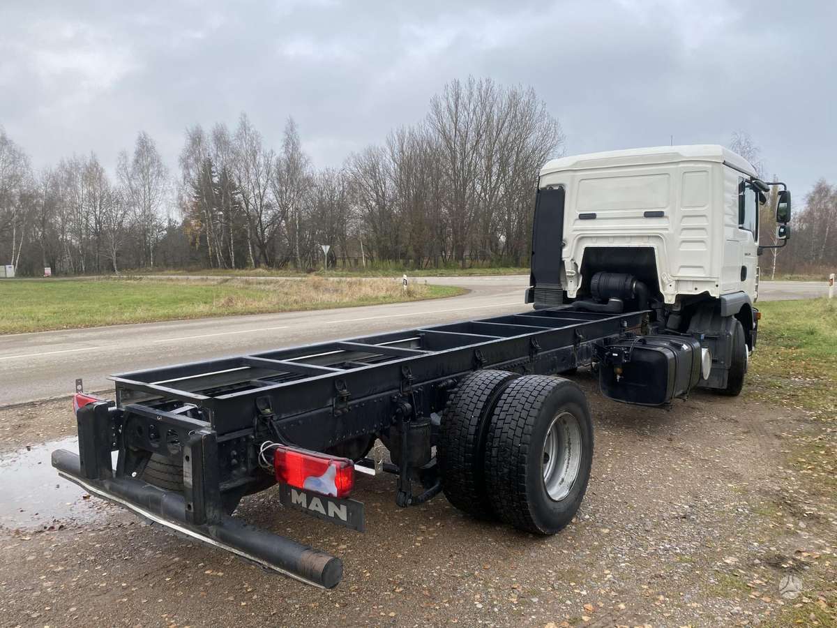 MAN TGM 15.290, cab-chassis trucks