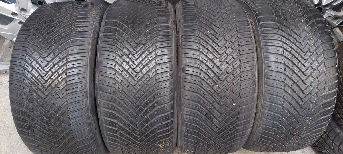 Continental, всесезонные 255/40 R19