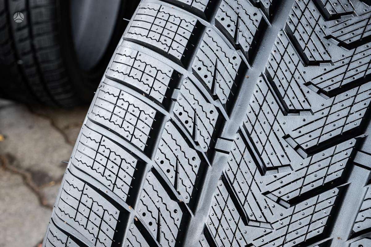 Gripmax Sure Grip Pro Winter, winter 245/35 R20