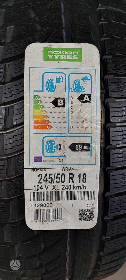 Nokian, žieminės 245/50 R18