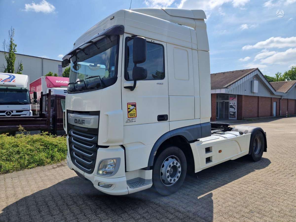 DAF XF-460, double sleeper
