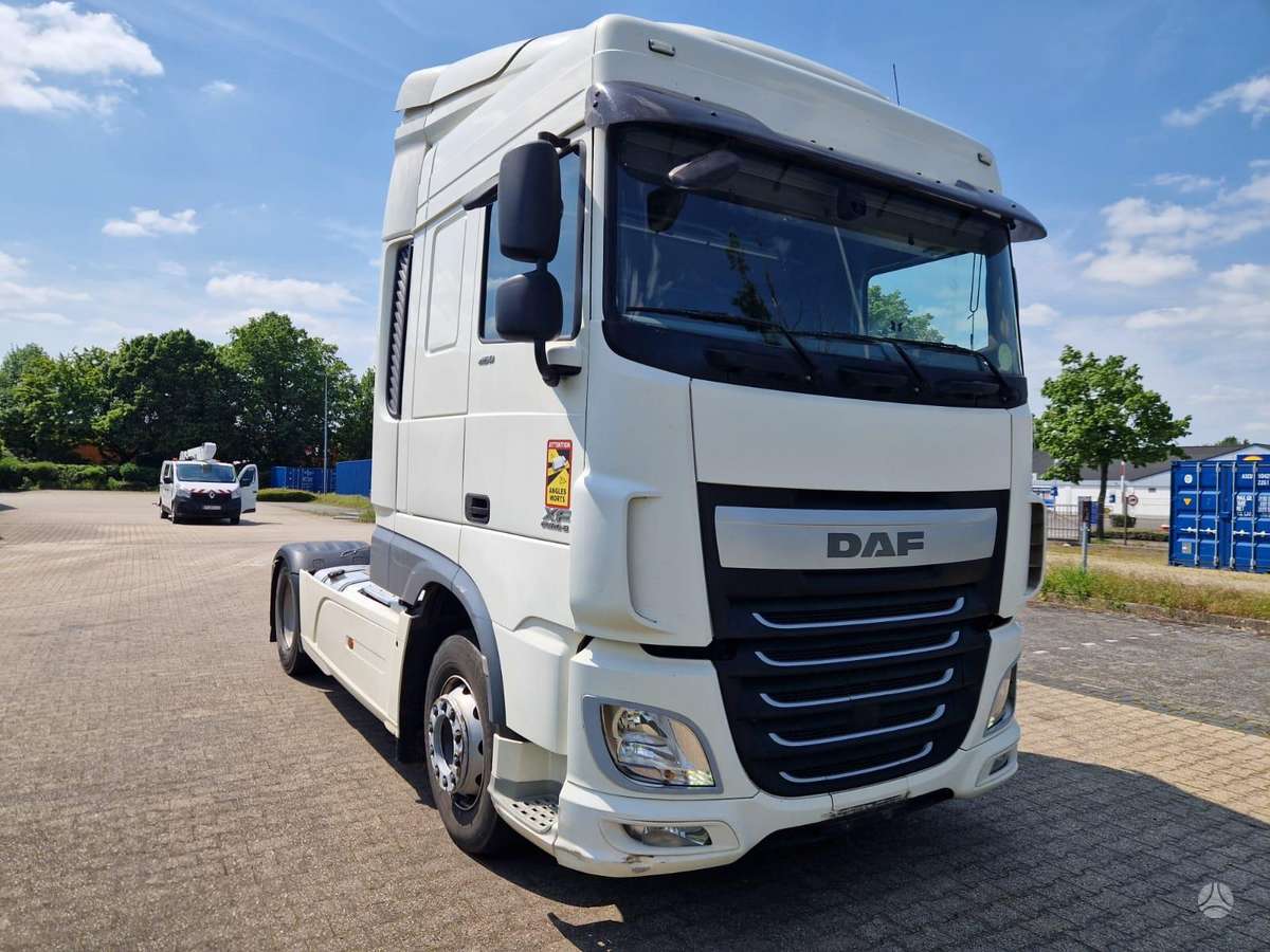 DAF XF-460, 2 miegamosios vietos