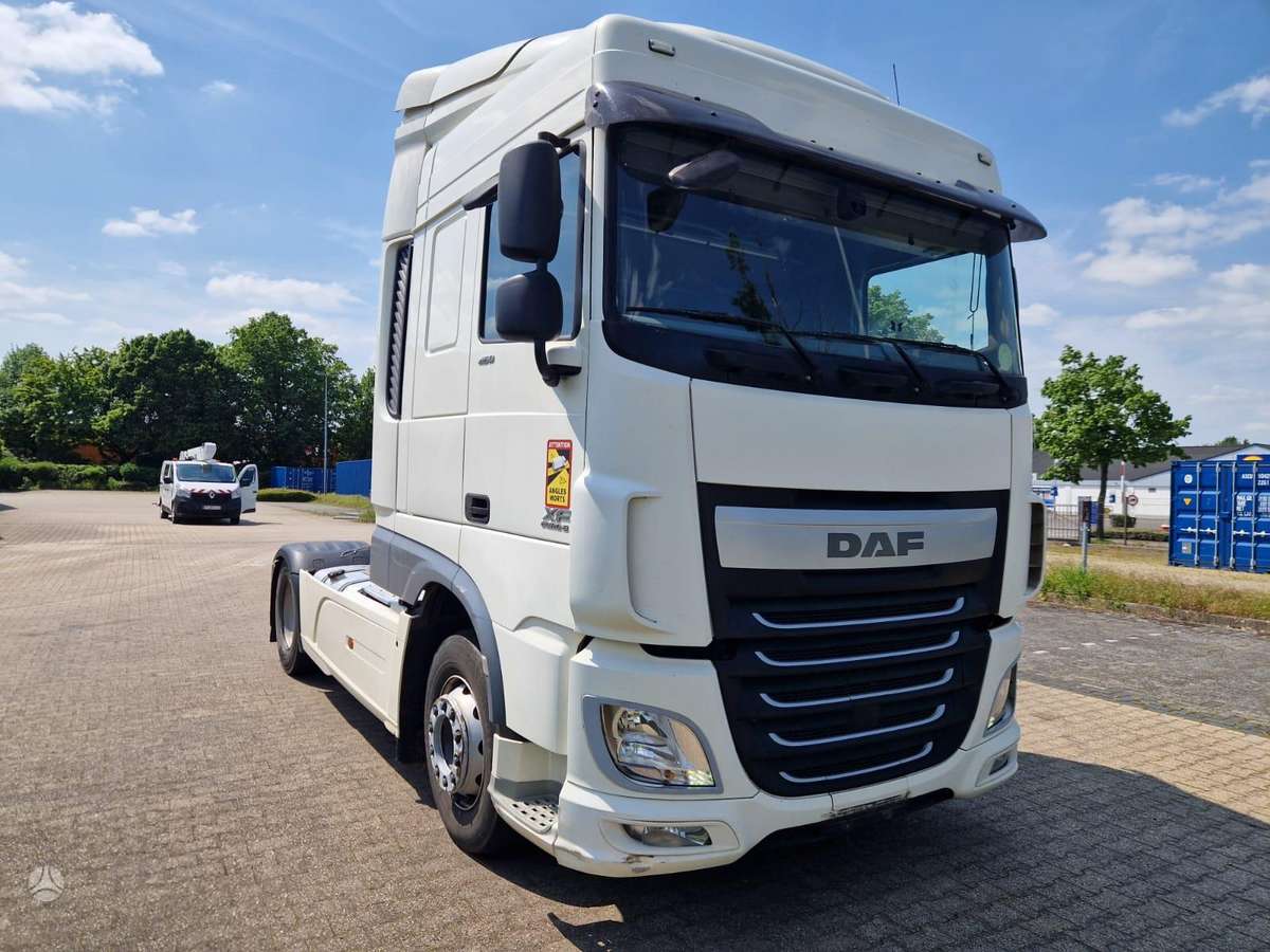 DAF XF-460, 2 спальных места