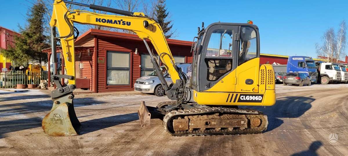Komatsu LiuGong CLG 906, mini ekskavatoriai