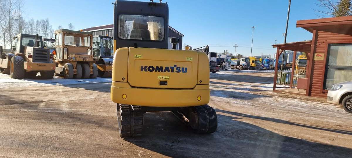Komatsu LiuGong CLG 906, mini ekskavatoriai