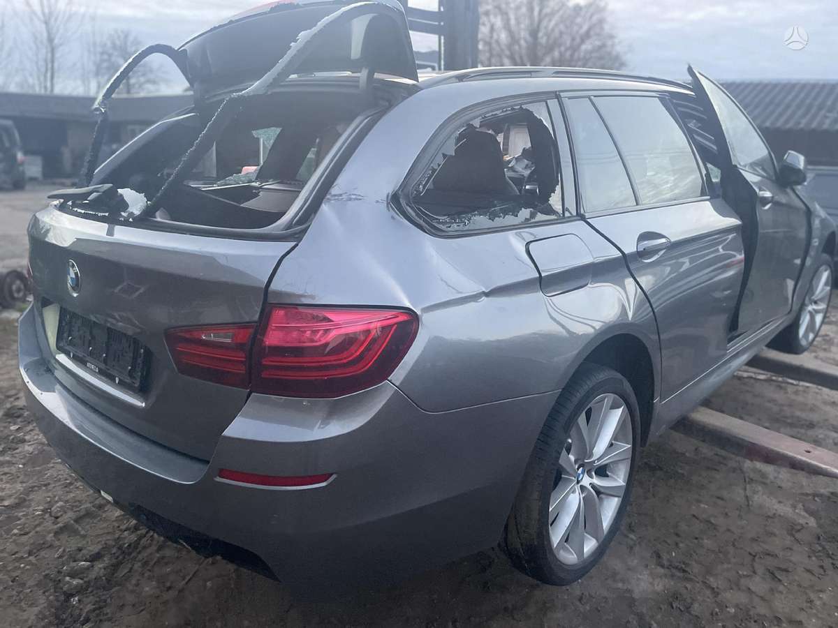 BMW 5 serija
