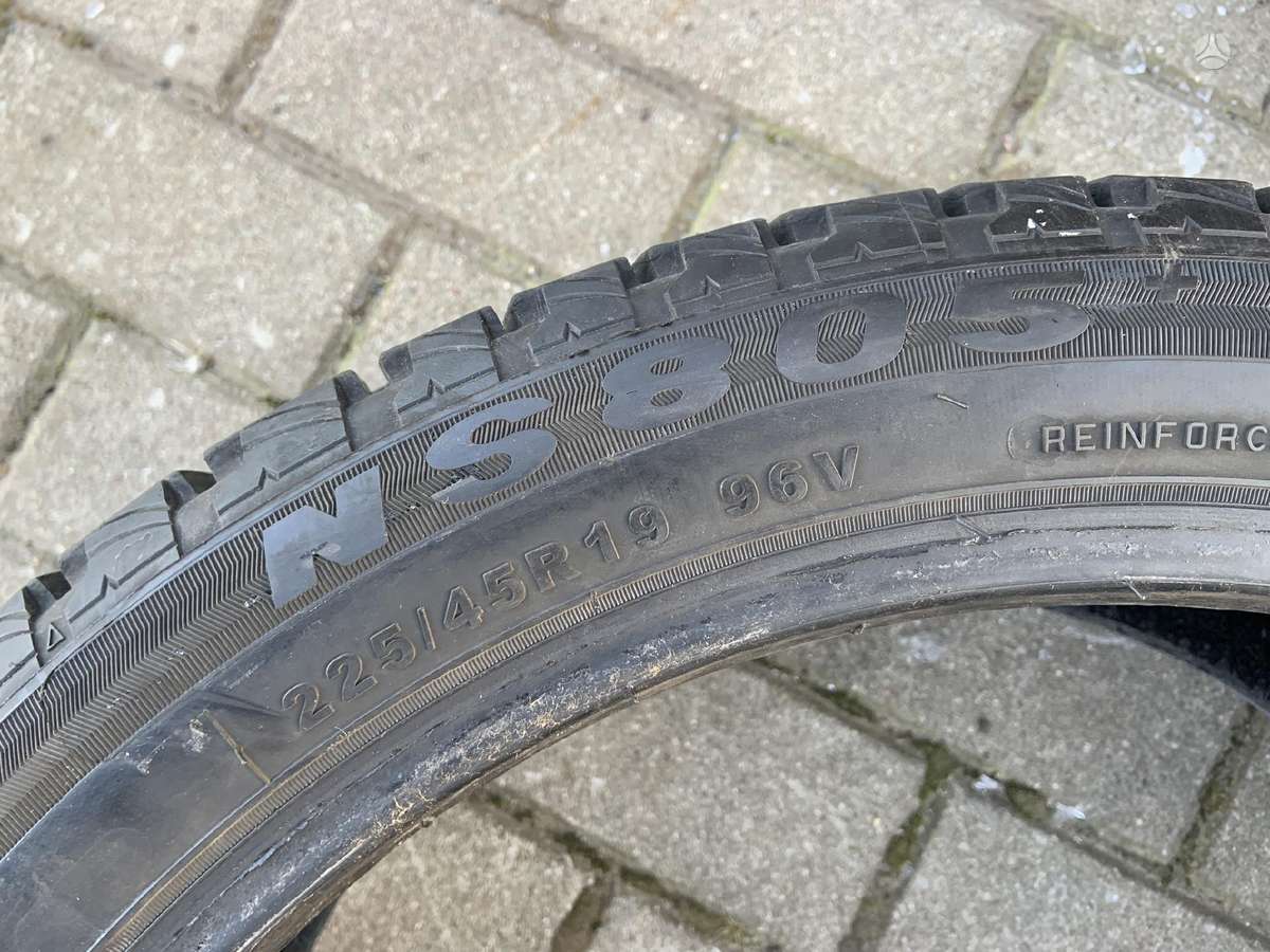 Nereus NS805+, winter 225/45 R19